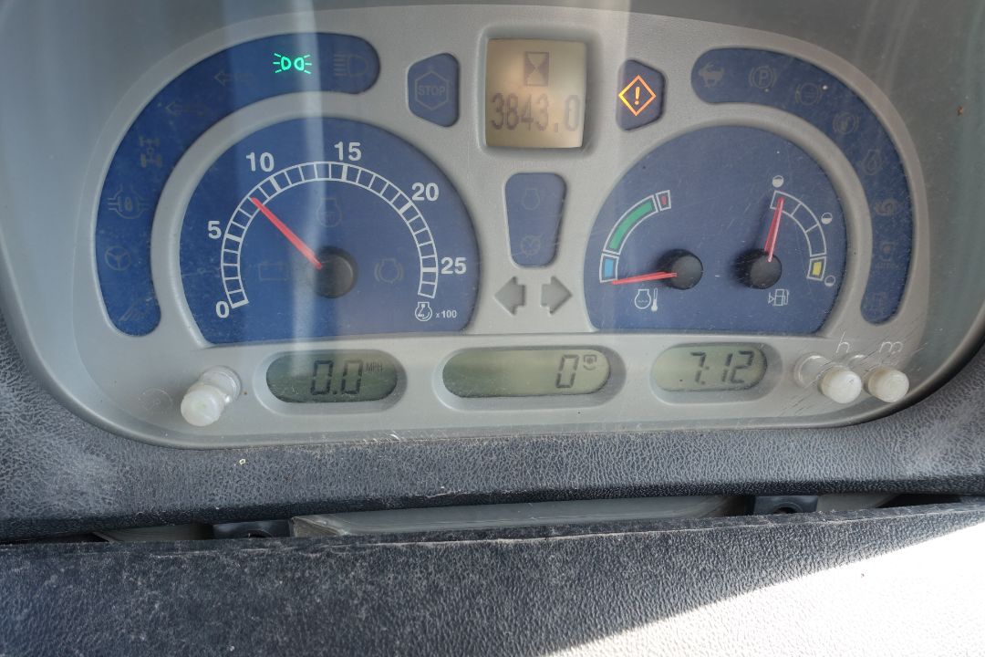 2010 NEW HOLLAND T6030 - Image 36